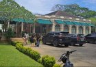 Libur Lebaran, Warga Medan Ramai Kunjungi Rekreasi Kolam Renang