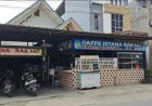 Belasan Orang Buat Keributan-Pengeroyokan dan Perusakan di Cafe Istana Jalan Rakyat, Ini Penjelasan Karyawan