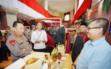 Buka Rakernis Densus 88 Antiteror Polri 2025, Kapolri Tinjau Booth Usaha Eks Narapidana Teroris