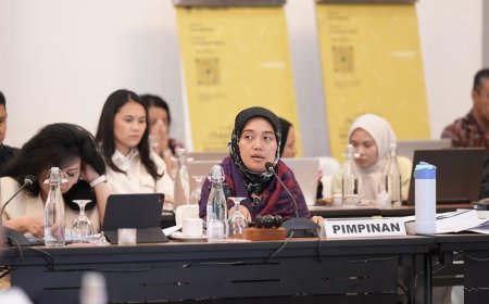 Komisi VII Ajak Semua Pihak Kolaborasi Tangani Hamparan Sampah di Selat Bali