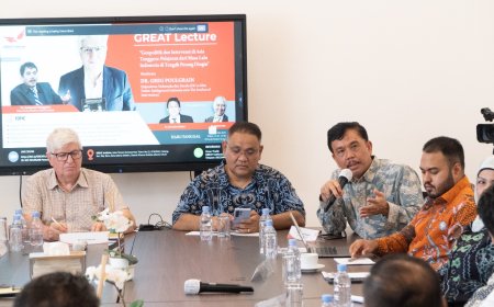 Greg Poulgrain: Ketidakpuasan di Papua Dipicu Kegagalan Distribusi Kesejahteraan