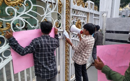 Demo Kantor Gubernur, Massa ALAMP AKSI Desak Evaluasi Kadisdik dan Kadis Kesehatan Sumut