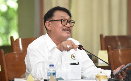 Nilai Pola Militeristik tak Cocok untuk Siswa, Amure: Mending Kirim ke Pesantren