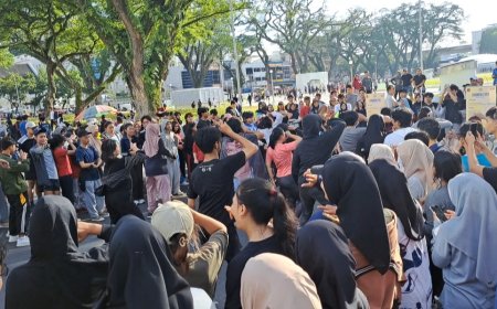 Car Free Day di Lapangan Merdeka, Menari Bareng Komunitas Kpopers