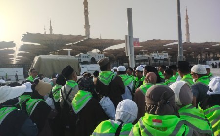 Jemaah Haji Kloter 9 KNO Wisata Rohani ke Masjid Nabawi