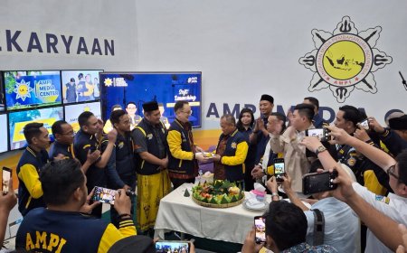 Resmikan AMPI Media Center, Sarmuji: Golkar jadi Partai Nomor Satu Favorit Anak Muda