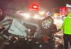 Mobil Terios Seruduk Truk di Ruas Tol Pemalang, Satu Orang Tewas