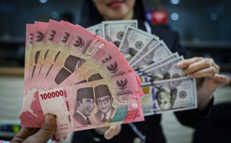 Nilai Tukar Rupiah Ditutup Menguat 0,57% di Level Rp16.259 Per Dolar AS