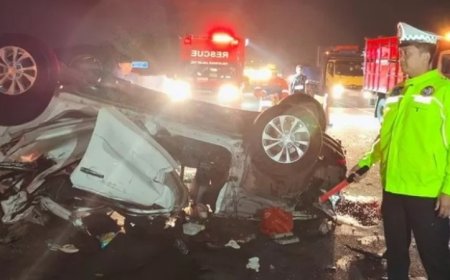 Mobil Terios Seruduk Truk di Ruas Tol Pemalang, Satu Orang Tewas