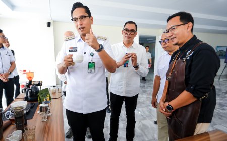 Buka Pelatihan Berbasis Kompetensi, Rico Waas: Sarana untuk Menambah Skill Bagi Pencari Kerja dan Reduksi Pengangguran