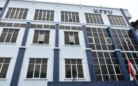 Pengadilan Niaga Jakpus Kuatkan Putusan KPPU dalam Keberatan Perkara Google
