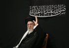 Khamenei Tampil Pertama Kali ke Publik sejak Perang dengan Israel pada Malam Peringatan Ashura
