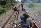 KAI Sumut Rutin Lakukan Pemeriksaan dan Perawatan Jalur Rel Kereta