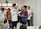 Tinjau Sekolah Rakyat Kota Medan, Rico Waas Ingatkan Siswa Rajin Belajar Menggapai Cita-cita