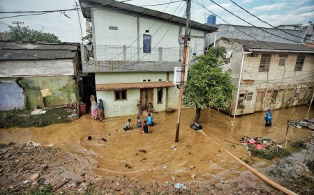 Banjir Mulai Surut, 13 RT di Jakarta Masih Terendam