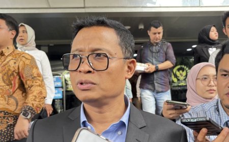 Pemerintah Akan Kejar Pajak Penghasilan Pengguna Medsos Pakai AI