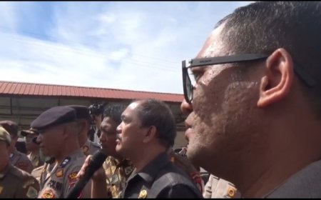Ketua DPRD Samosir Nasib Simbolon Emosi Diteriaki Pengunjuk Rasa: Tutup Mulutmu itu, Tanganmu itu Jangan Tunjuk-tunjuk!