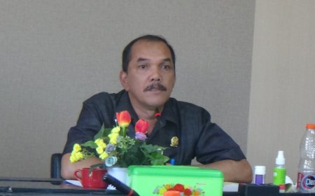 Ketua DPRD Samosir Terima Aspirasi Pengunjuk Rasa: Tutup TPL