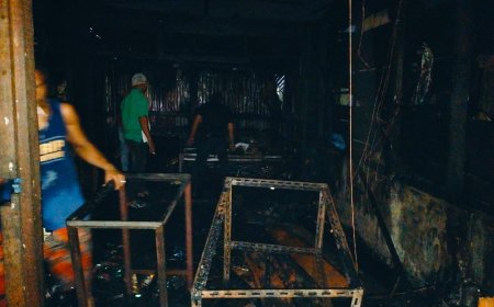 Tiga Kontrakan dan Satu Lapo Tuak di Selayang Ludes Diamuk Si Jago Merah