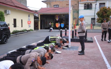 Polres Samosir Gelar Gaktibplin Pengecekan HP Personel, 10 Anggota Terdeteksi terkait Situs Judi Online