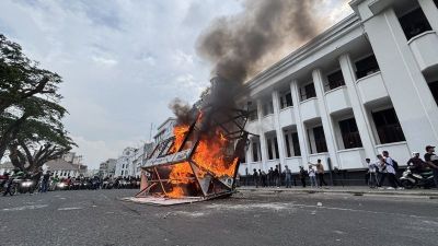 Pos Polisi Lalulintas Dibakar Massa Aksi, Ini Tanggapan Polda Sumut