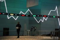 IHSG Menguat 38,89 Poin Bertengger di Level 7.901,84 di Perdagangan sesi I Rabu (20/8/2025) Siang Ini