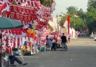 Pedagang Bendera Musiman  di Medan Ngaku Sering Cekcok dengan Ormas soal Lapak