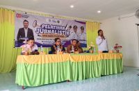 Bergerak Terus, SMSI Bekali Pelatihan Jurnalistik Pelajar SMA Negeri 6 Padangsidimpuan
