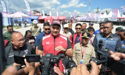 Antusias Tinggi, Masyarakat Padati Lokasi F1 Powerboat