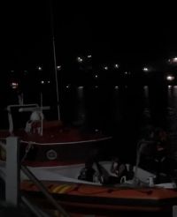 Tim Basarnas Akhirnya Tiba dan Langsung Mencari Dua Korban yang Tenggelam di Danau Toba, Isak Tangis Keluarga Pecah