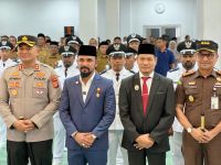Wakil Bupati Hadiri Pelantikan-Pengambilan Sumpah Jabatan Keuchik Se-Aceh Timur