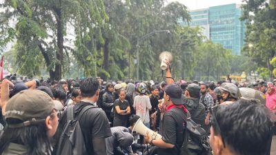 KontraS Soroti Bantahan Kodam I/BB soal Pria Cepak Diduga Provokator saat Aksi Bubarkan DPR di Sumut