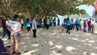Peringati Harhubnas 2025, Pelindo Sibolga Lakukan Aksi Bersih Pantai