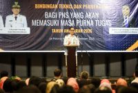 Jelang Masa Pensiun Rico Waas Beri Pembekalan 605 PNS Pemko Medan