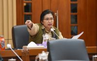 Presiden Diminta Panggil Para Serikat Buruh untuk Diskusi soal UMP 2026
