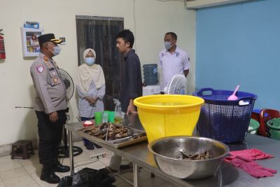 Cegah Keracunan Makanan, Kapolres Simalungun Sidak Pengelolaan SPPG