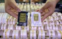 Harga Emas Antam Hari Ini Naik Signifikan, Tembus Rp 2,36 Juta per Gram!