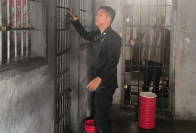 Petugas Lapas Padangsidimpuan Laksanakan Kontrol Rutin di Blok Hunian WBP