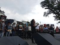 Solidaritas Jurnalis untuk Tempo di Medan: Protes Tekanan Hukum pada Media dan Kritik Tindakan Mentan