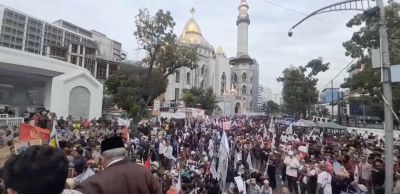 Ribuan Massa Demo di Kantor Gubsu, PMKRI Cabang Medan Desak Bobby Tutup TPL