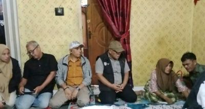 Bupati Pasaman Barat Yulianto Tinjau Korban Banjir dan Longsor di Empat Kecamatan, Satu Orang Meninggal