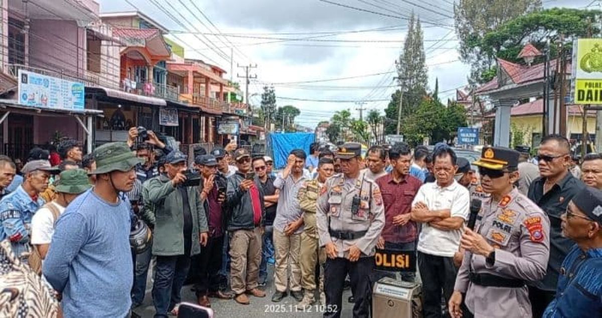 Ricuh di Mapolres Dairi Sebabkan 10 Polisi Terluka: 33 Orang Diamankan Saat Massa Desak Pembebasan Rekannya