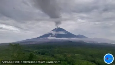 Puluhan Rumah dan Bangunan Sekolah Rusak Dihantam Lahar Gunung Semeru