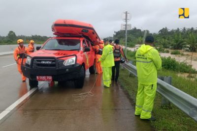 Kementerian PU dan BUJT Intensifkan Penanganan Darurat Tiga Ruas Tol di Sumatera Terdampak Cuaca Ekstrem