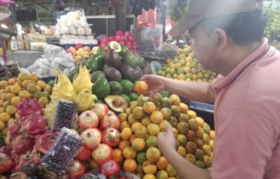 Pedagang di Pasar Buah Berastagi Optimis dengan Usahanya
