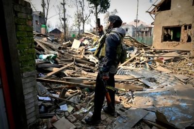 Ledakan Dahsyat Hanguskan Kantor Polisi di Kashmir: 7 Orang Tewas 27 Terluka