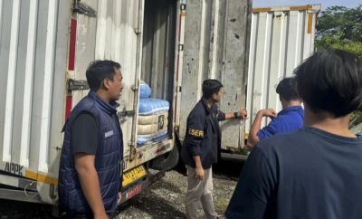 Polisi Bongkar Sindikat Balpres Ilegal di Jakarta, 207 Bal Pakaian Bekas Diamankan