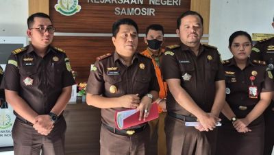 Korupsi Bantuan Bencana Kemensos Rp 1,5 Miliar, Kadis Sosial Samosir Ditahan Kejari
