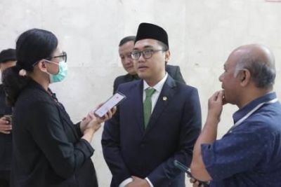 Komisi X Dukung Kebijakan Kemendiktisaintek Bebaskan UKT Mahasiswa Terdampak Banjir Sumatera