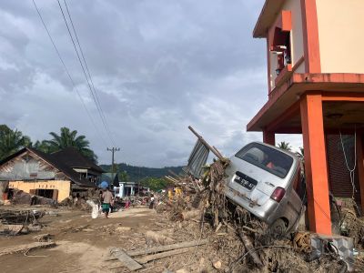 Berita Foto: Dahsyatnya Dampak Bencana Banjir dan Longsor Batang Toru Tapsel